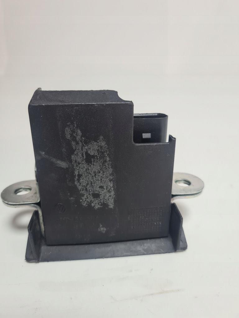 B183- CHARGENSCHLOSS HINTEN VW GOLF VII 7 5G0 LIFT 5G6827505 Product image