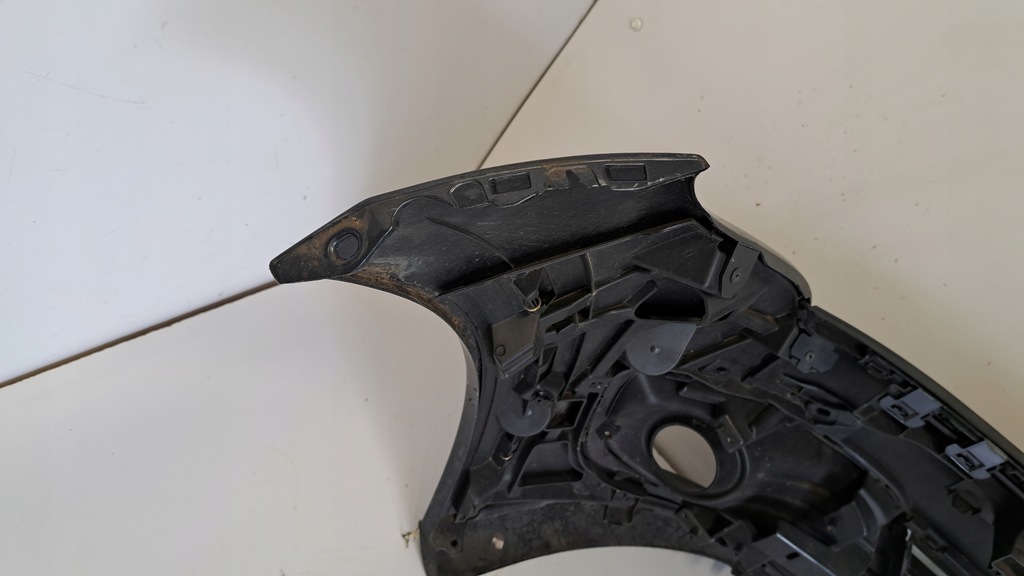 Frontstoßstange RENAULT Megane III Lift 13-16 Jahre Product image