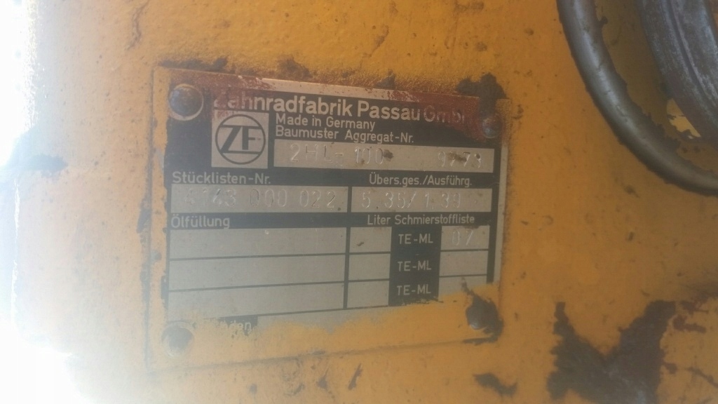 VERTEILERGETRIEBE-REDUZIERGERÄT 2HL-100 LIEBHERR 902 Product image