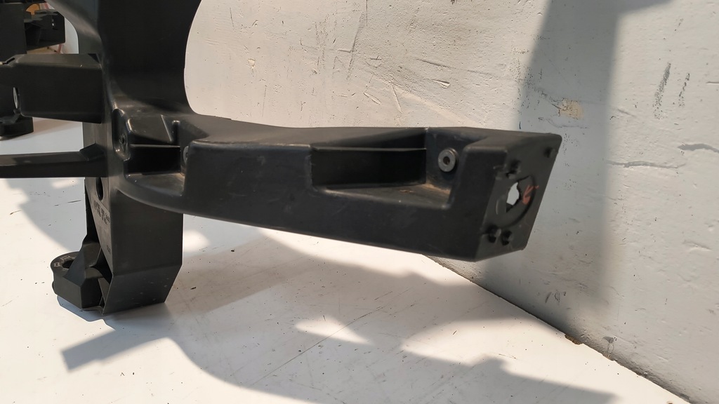 Vordergürtel Verstärkung Mercedes Sprinter W907 Product image