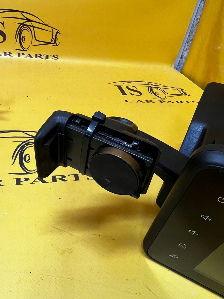 RADIO-NAVIGATIONS-TELEFONHALTER DACIA SANDERO III STEPWAY Product image