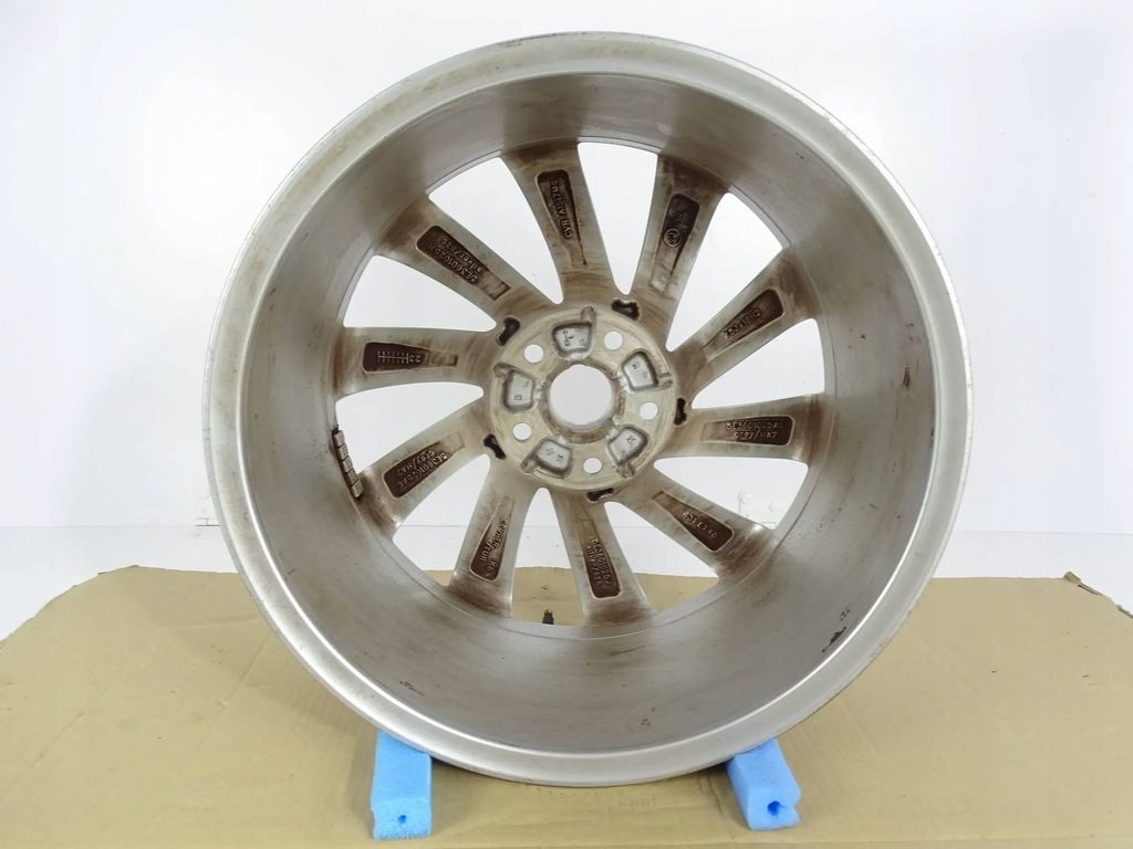 FELGE SKODA VW 7,5J x 18 H2 ET 48 OE 5E3601025H Product image