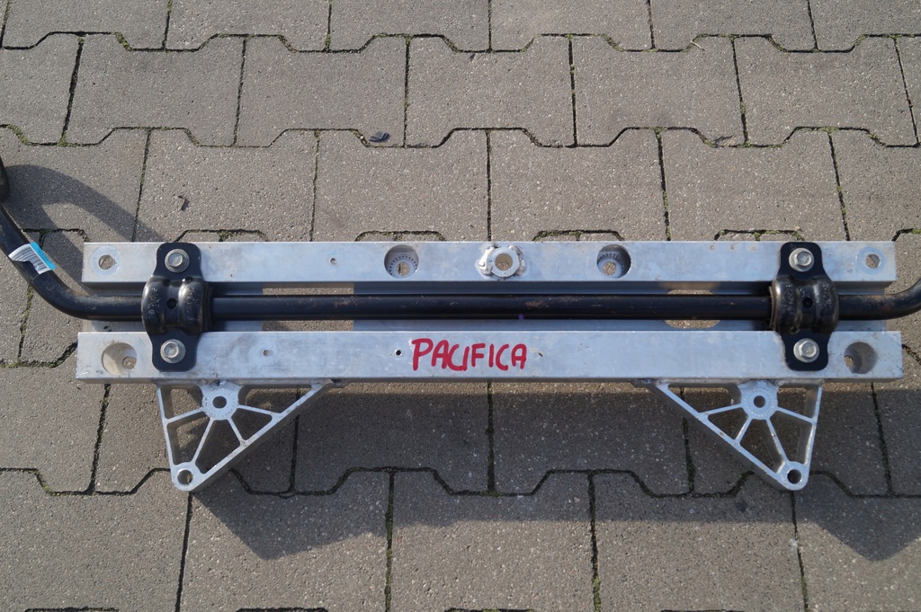 VORDERER STABILISATORSTRAHL CHRYSLER PACIFICA 16-21 Product image