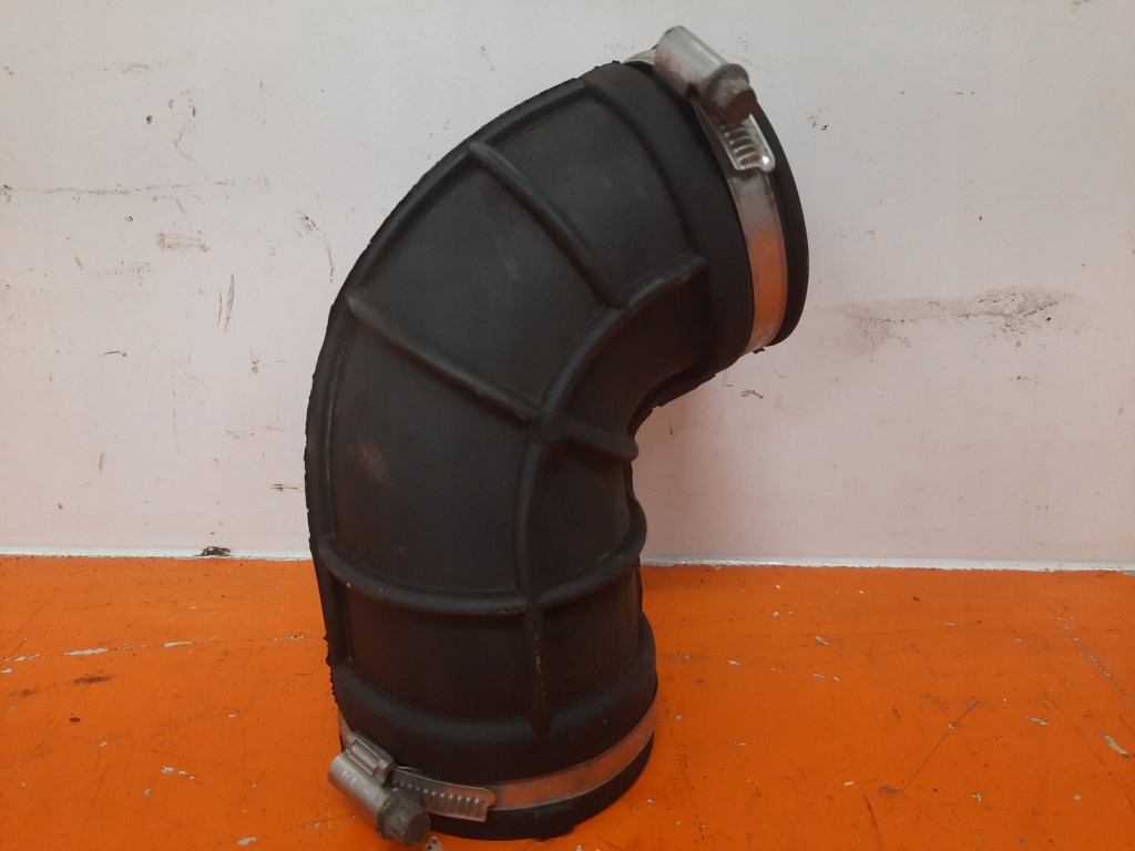 OPEL ASTRA H COMBI 04-07 LUFTROHR 90530766 Z17DTH Product image