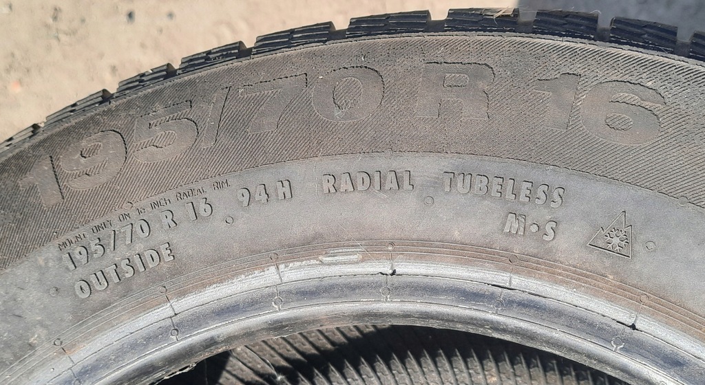 Winterreifen 195/70R16 94H Continental Cross Contact Winter Product image