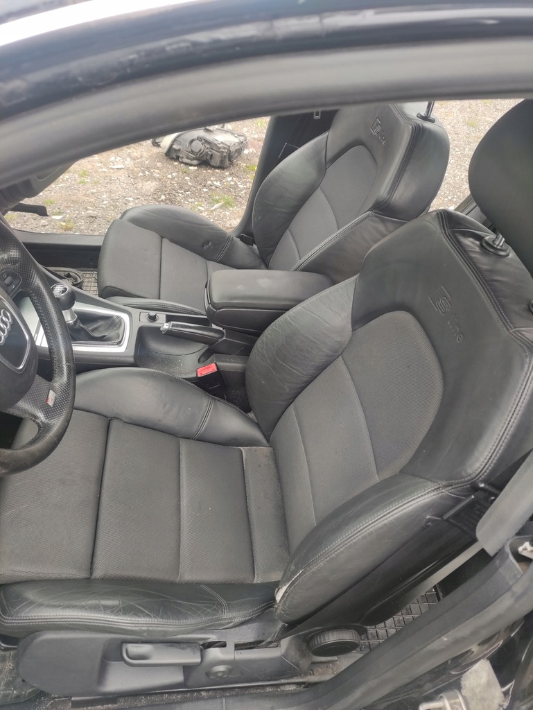 Audi A4 B7 S line Limousine, Ledersitze + Seitenverkleidungen, Dachhimmel Product image