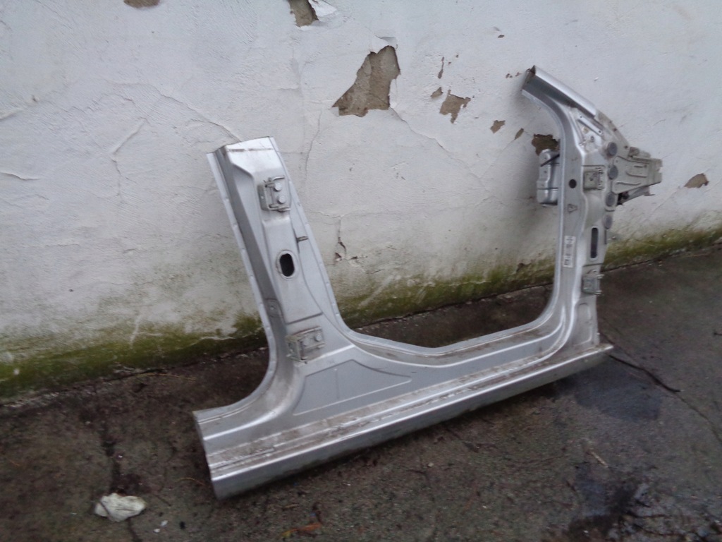 RECHTE SCHWELLE MITTELSÄULE CITROEN C4 II B7 Product image