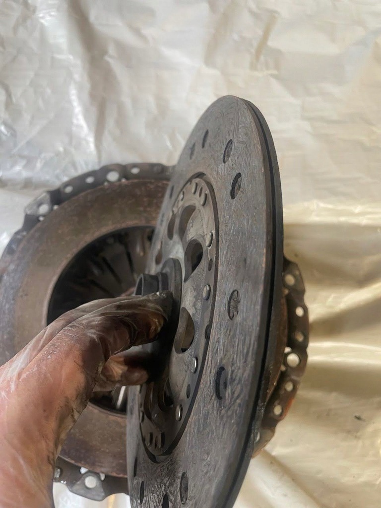 BMW Kupplung Zweimassen 21217567830 21217563287 Product image