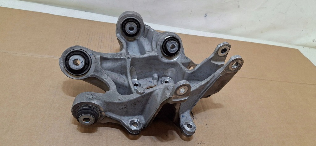 Hinterherer Schalter Tesla S Plaid 1420416-00-J Product image