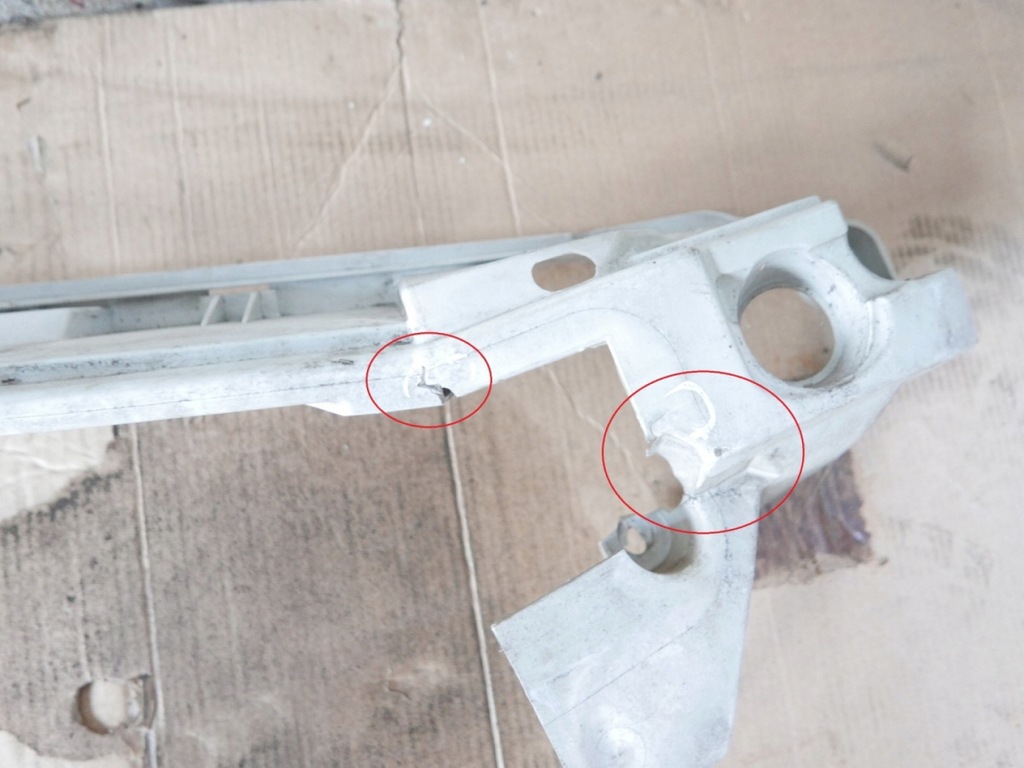 Hinterer Stoßstangenträger FORD FOCUS MK2 KOMBI 04-07 Product image
