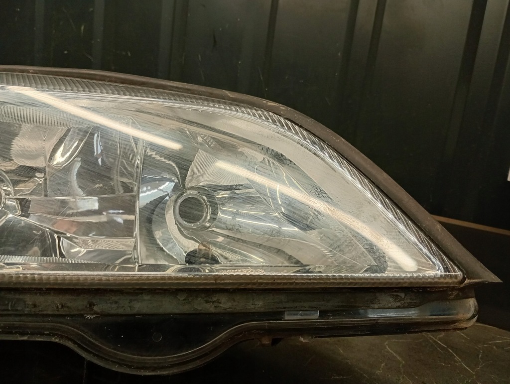 Rechte Scheinwerfer Opel Astra II Hella Product image