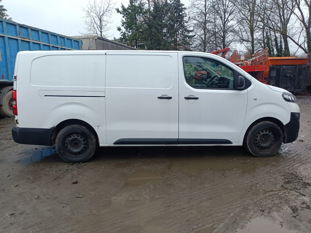 Vivaro C IV Peugeot Experte Fiat Scudo Toyota Proace Long L3 Rook Product image