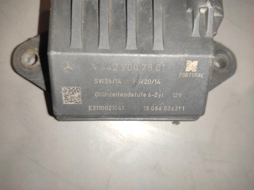 MERCEDES W221 OM642 3.0D GLÜHKERZE RELAISMODUL A6429007801 ORIGINAL Product image