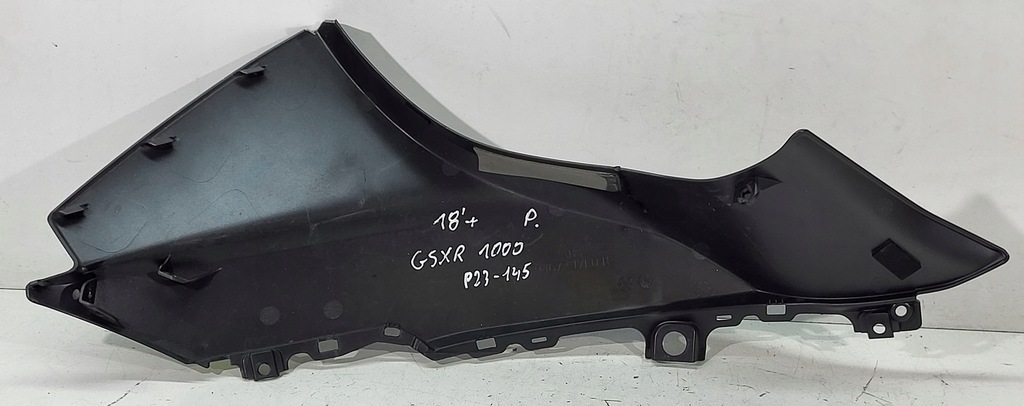 Rechte Seitenverkleidung Suzuki Gsx-R Gsxr 1000 17+ L7 L8 Product image