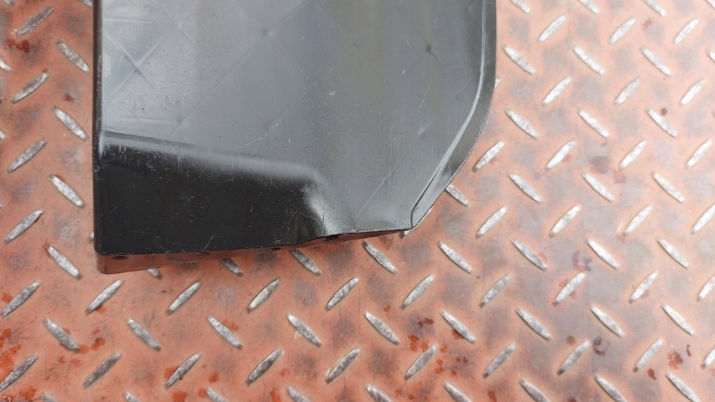 FLADER LINKS HINTEN TOYOTA COROLLA CROSS 21- Product image