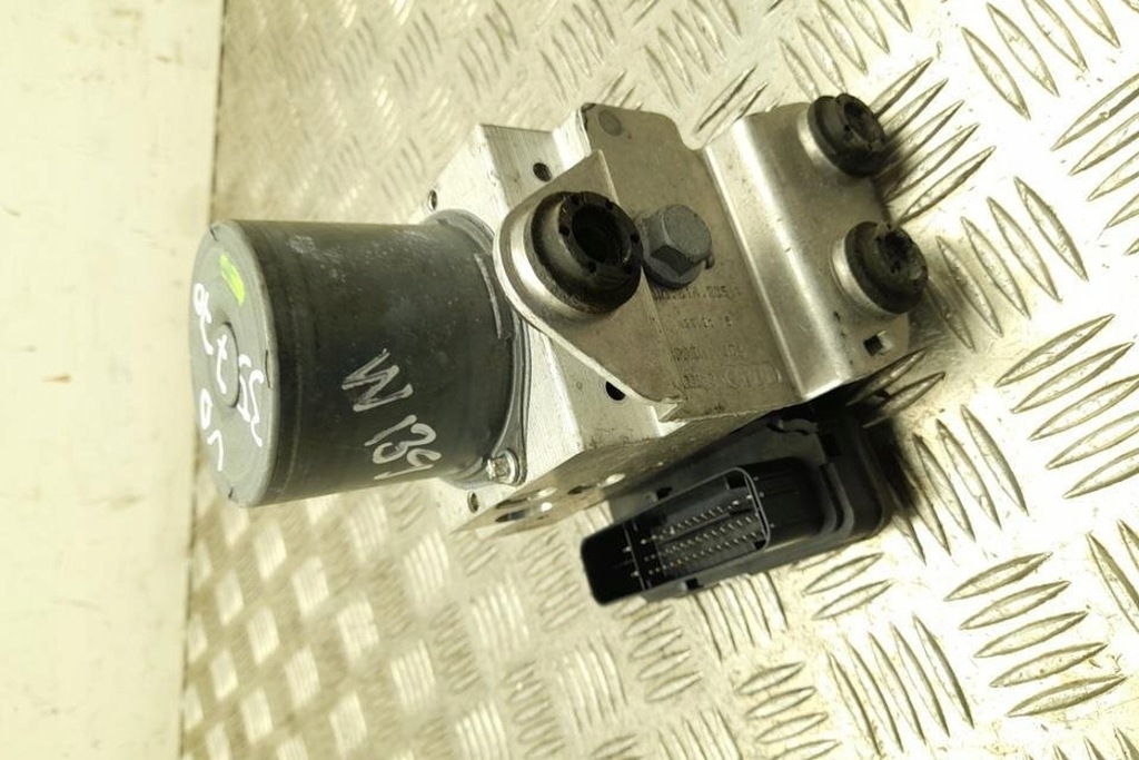 ABS -Pumpe Audi Q7 (4M) 4M0907379K Diesel 200KW 2015 Product image