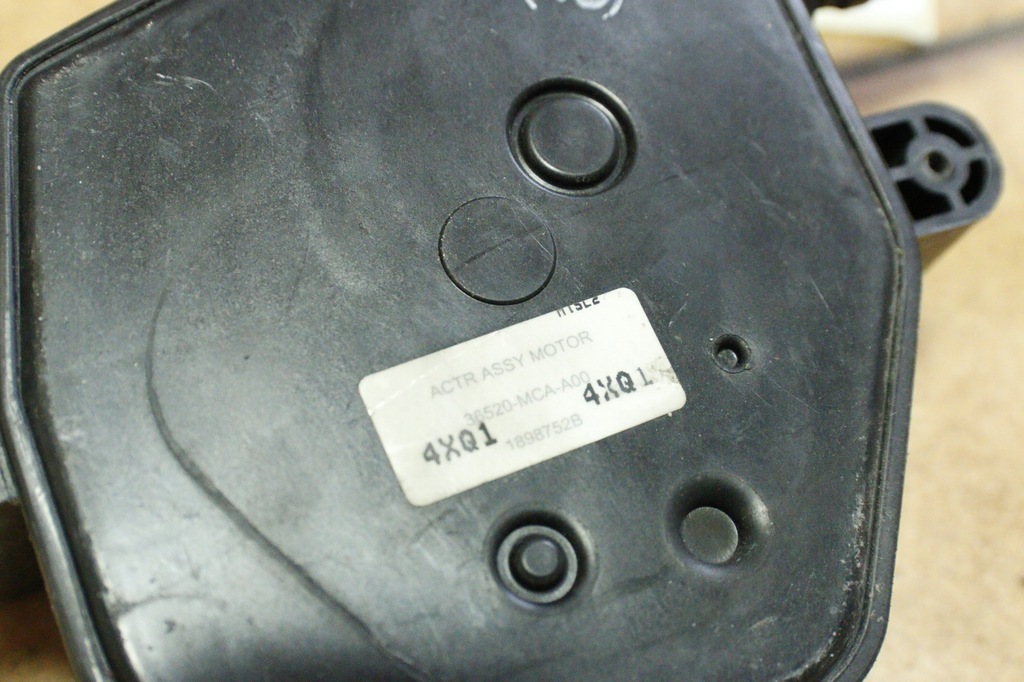 5032 Honda Goldwing GL 1800 Tempomatmotor Product image