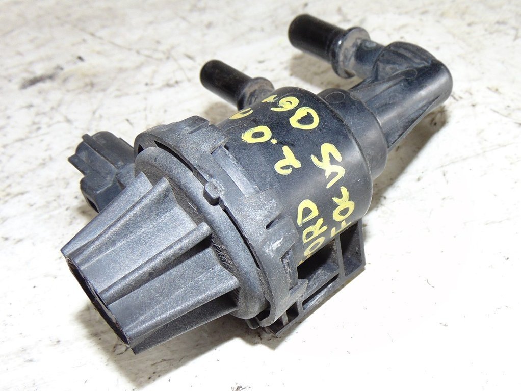 FOCUS Mk1 2.0 USA 06R MAGNETVENTIL 7U5A9G641DA Product image