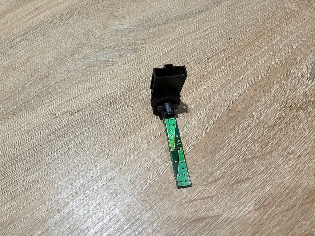 AUDI VW SEAT SKODA INNENLUFT-TEMPERATURSENSOR 4B0820539 Product image