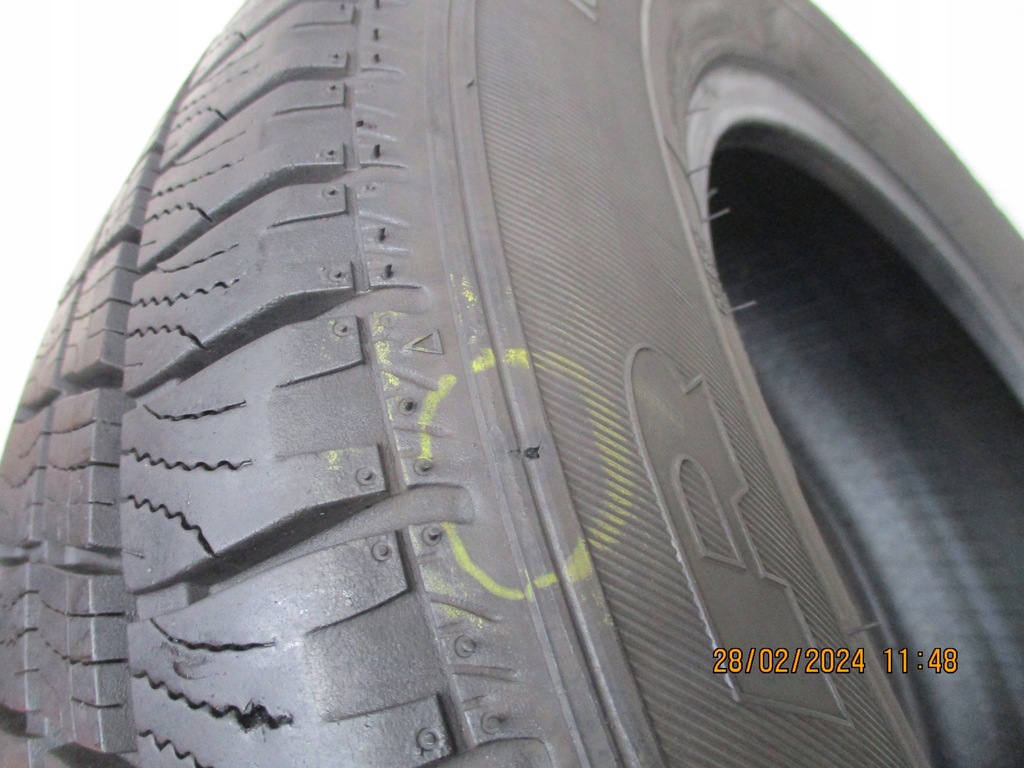 1x 215/65R15C Goodyear Cargo Vector 2 7,9mm Product image