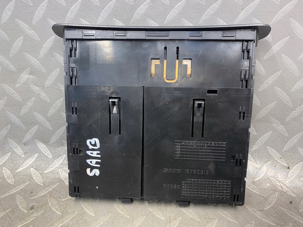 ABLAGEREGAL GETRÄNKEHALTER IM SEAT SAAB 9-3 12790515 Product image