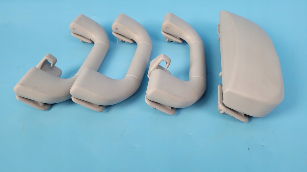 MERCEDES W218 CLS Griff Dachhimmel Griff A2048100151 Ablagefach A2048100041 Product image