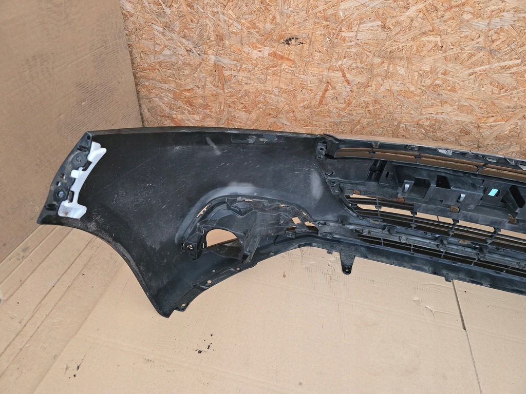 Peugeot 208 Lift Front Stoßstange 2015 - 2019 Product image