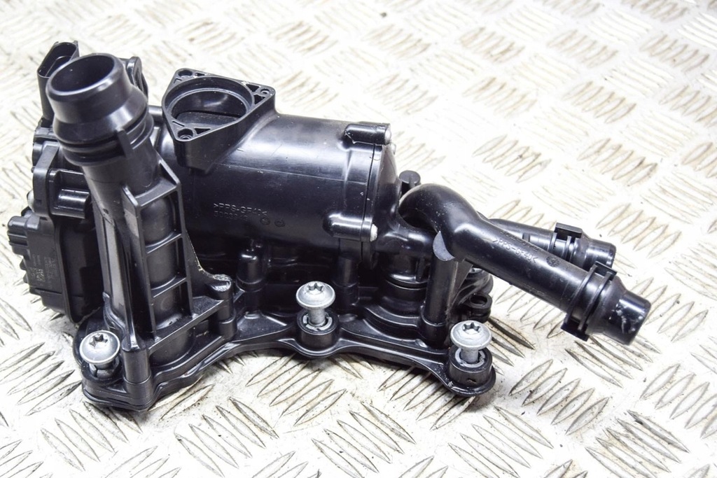 Audi Q5 FY 80A Thermostat 05L121111H 2.00 Diesel 150 kW 2021 Product image