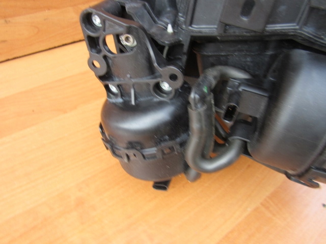 MUSTANG 5.0 GT Krümmer-Vakuumventil JL3E-9J559-AA JR3E-9S455-CC Product image