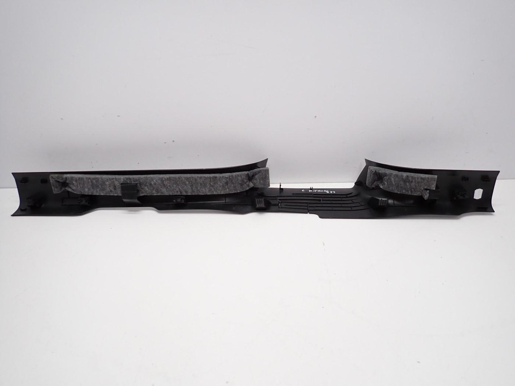 Streifenstrage-Brandgut links Poste 4Ke853905 Audi E-Tron 4Ke 22r Product image