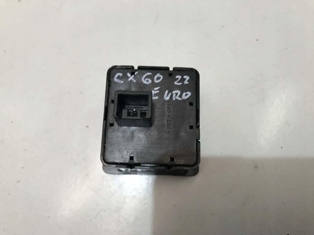 Mazda CX-60 CX60 STECKDOSE 220V DN4J66290 Product image