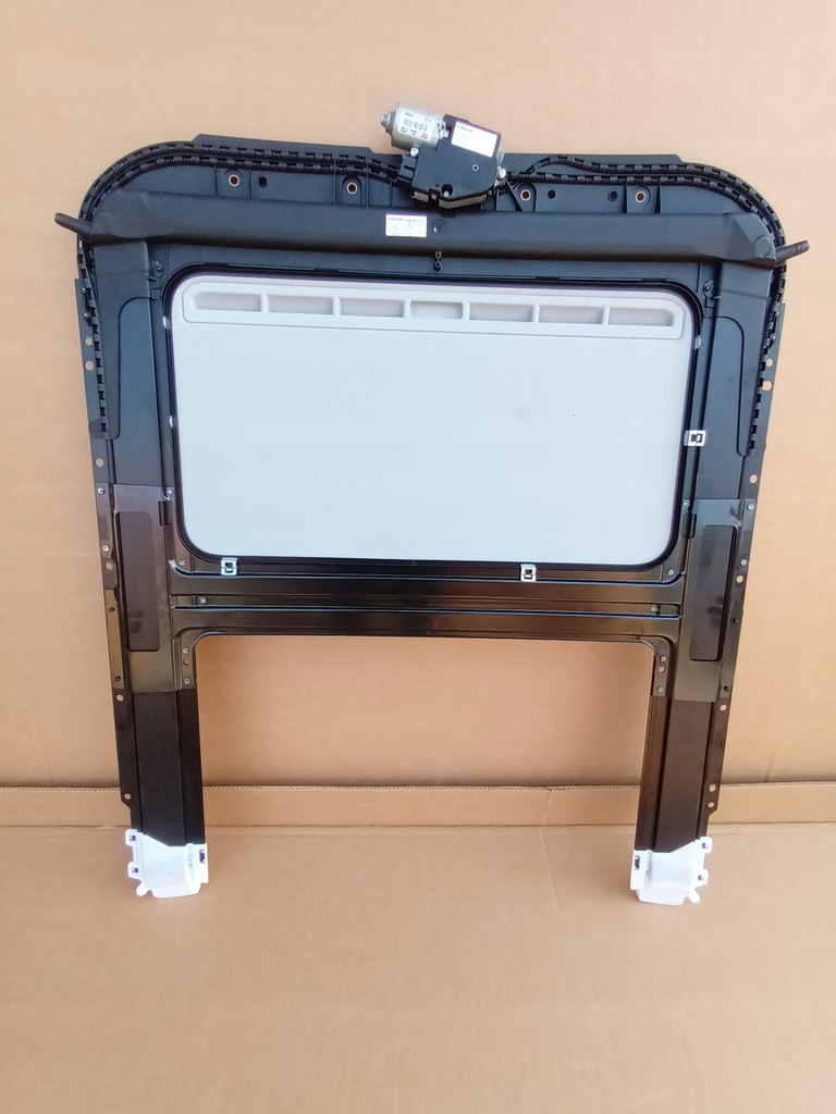 Audi A5 Lift-Schiebedach-Set 8T8877041E, perfektes Baujahr 2016 Product image