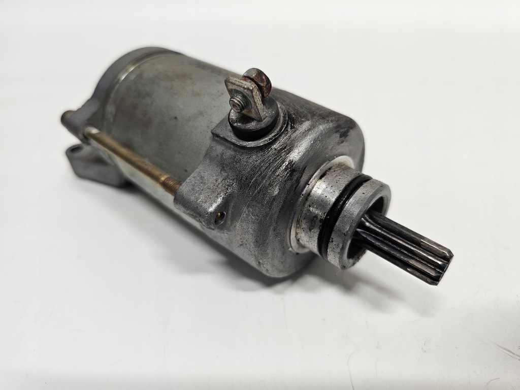 Yamaha YZF-R1 YZF R1 RN04 00-01 Motorstarter Product image