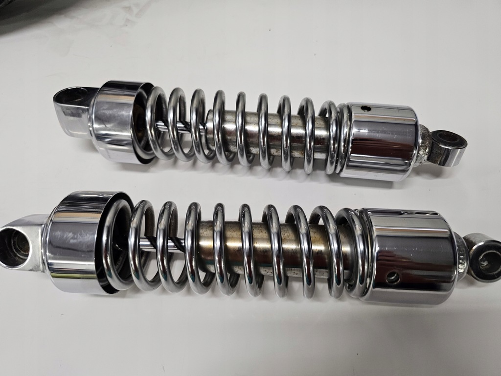Suzuki Intruder VS 700 VS 750 VS 800 Stoßdämpfer hinten Product image