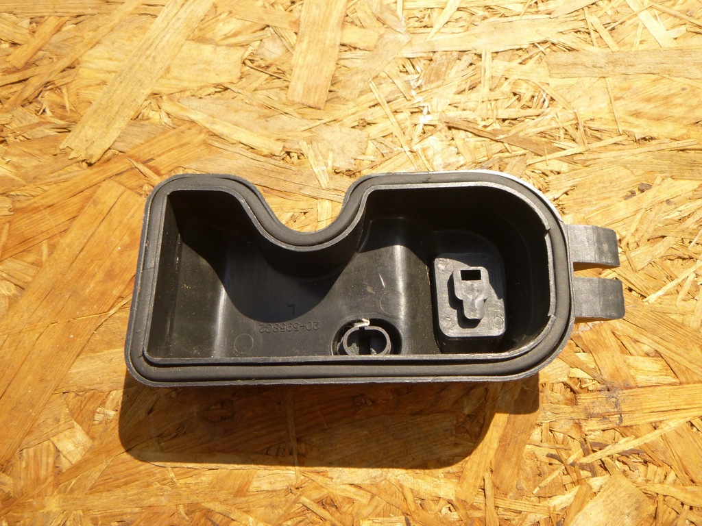 FIAT PUNTO II ABDECKUNG LINKS VORDERLEUCHTENABDECKUNG Product image
