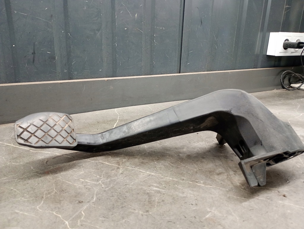 8E1721316a Pedalkupplung Audi A4 B6 Product image