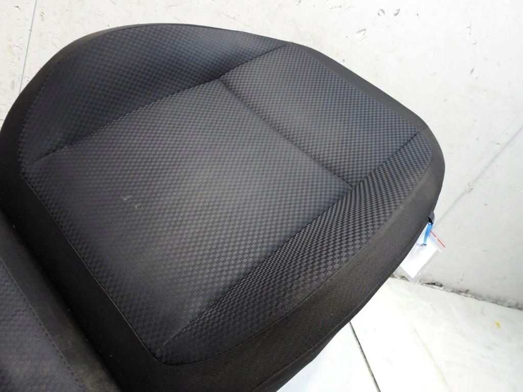 Linker vorderer Sessel Skoda Fabia II Product image