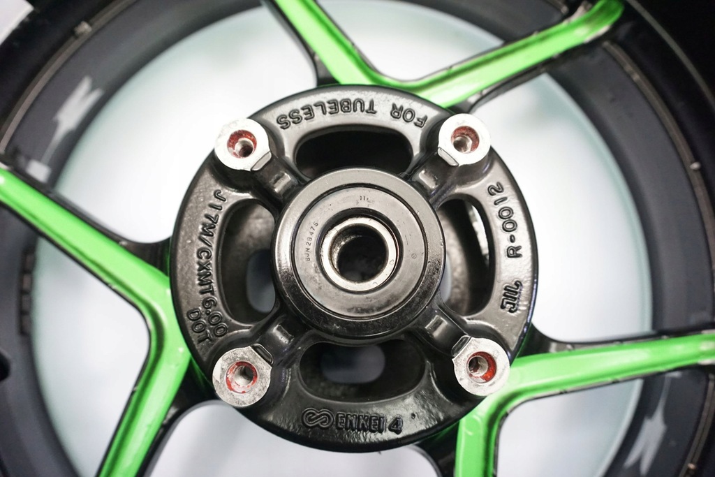 KAWASAKI ZX-10R 08-10 HINTERE FELGE Product image