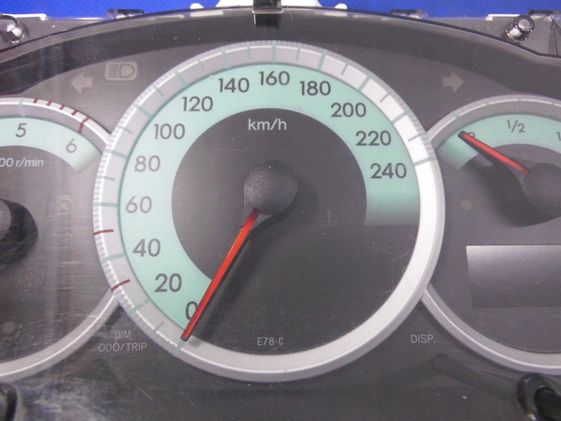ZÄHLUHREN EUROPA 83800-0F090 TOYOTA COROLLA VERSO II 2.2D4D 04-09R Product image