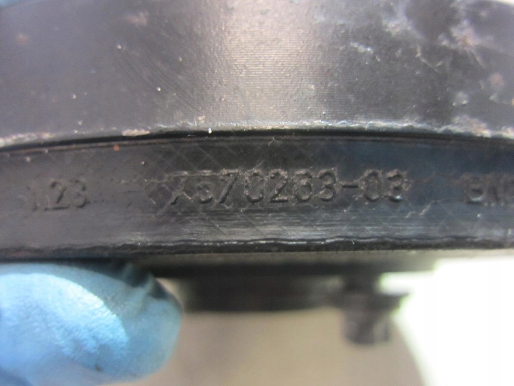 BMW F10 550 N63 F07 WELLENRIEMENSCHEIBE 11237570263 Product image