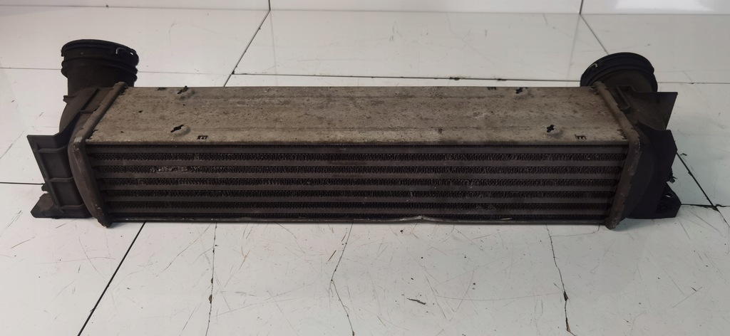BMW E90 Ladeluftkühler 7800680 Product image