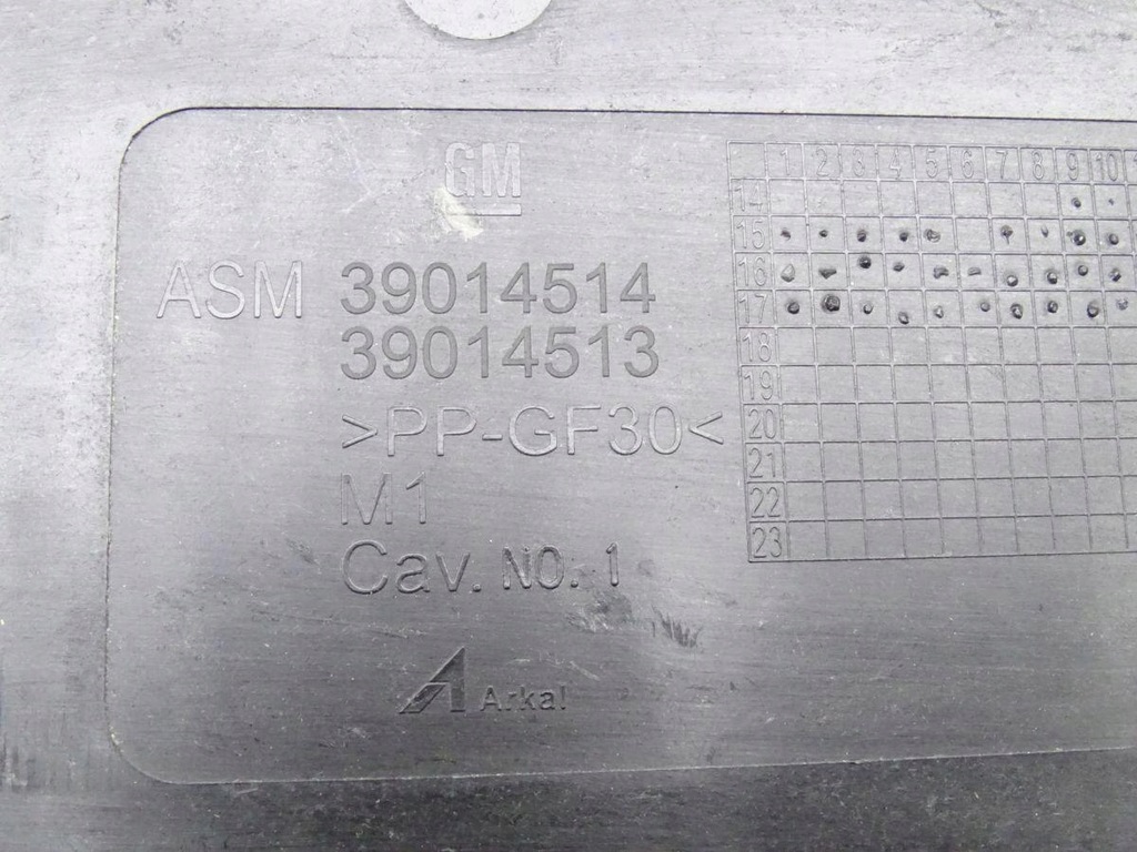 OPEL ASTRA K 15-22 BATTERIEGEHÄUSE BASIS 39014514 39014513 Product image