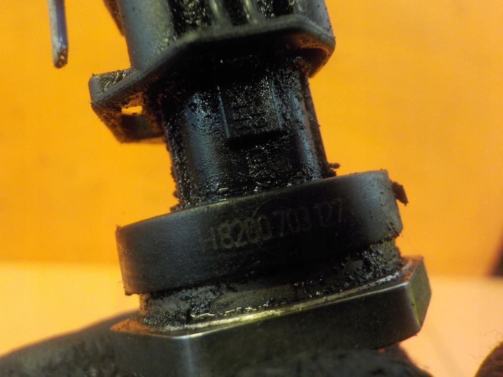 QASHQAI 1.6 DCI EURO 5 13r 131KM Kraftstoffsensor 0281006186 H8200703127 Product image