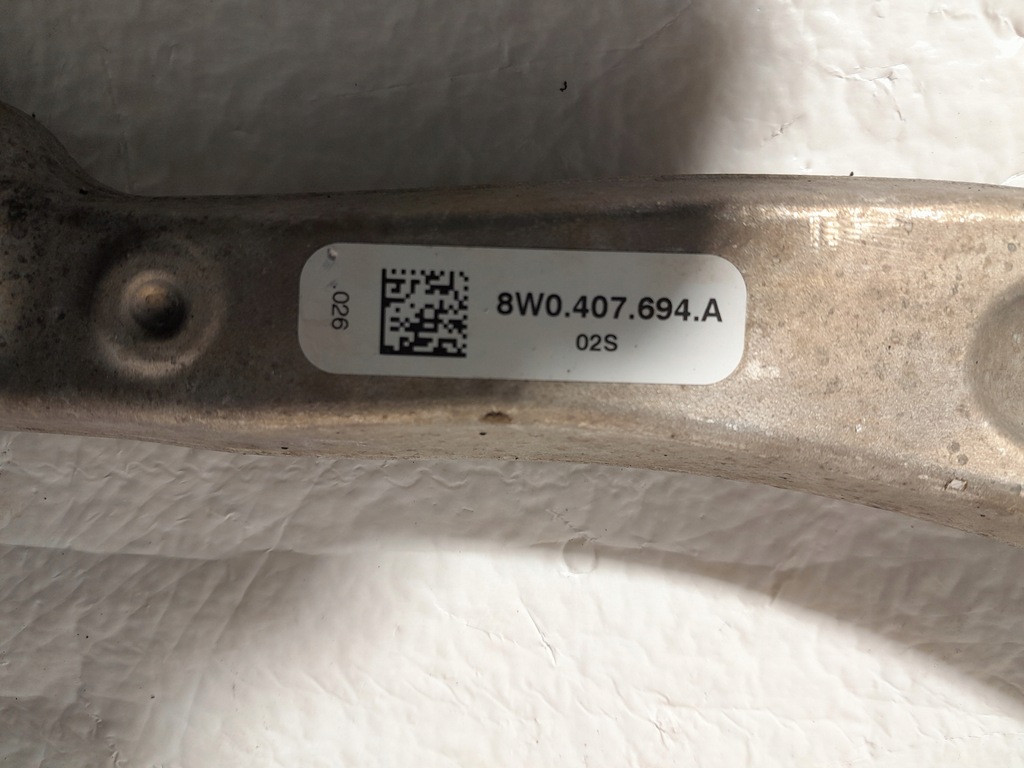 Audi A4 B9 HIFT LEDAN SCHWARZT NACH FÜR 8W0407696A 8W0407694A Product image