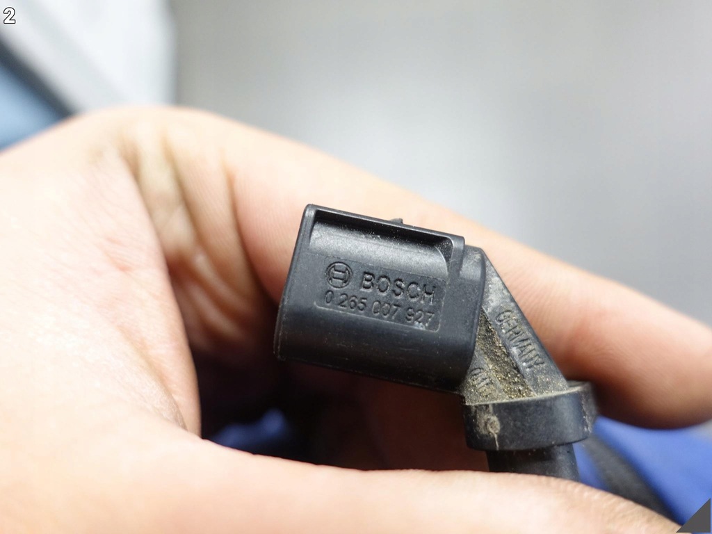 AUDI RS7 A7 S7 4G8 RS6 A6 S6 4G0 A8 S8 4H0 D4 ABS GESCHWINDIGKEIT SENSOR RECHTS Product image