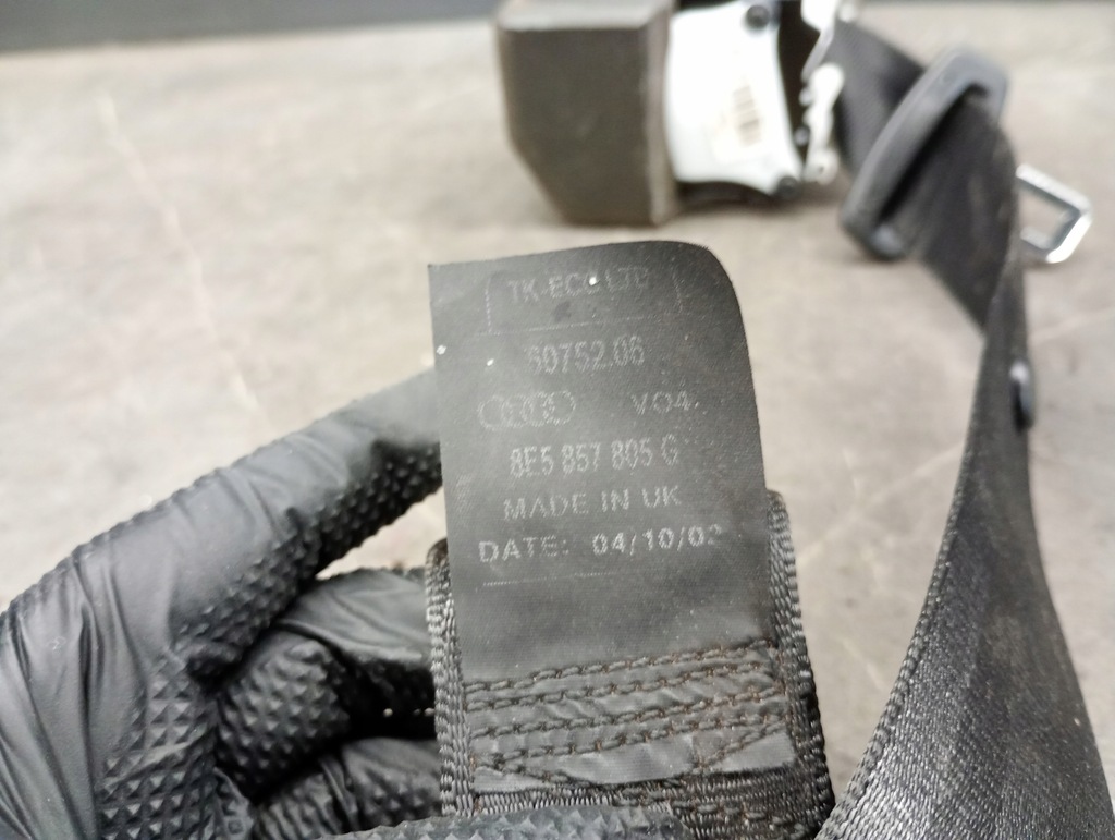 8E5857805G Sicherheitsgürtel rechts Heck Audi A4 B6 Product image