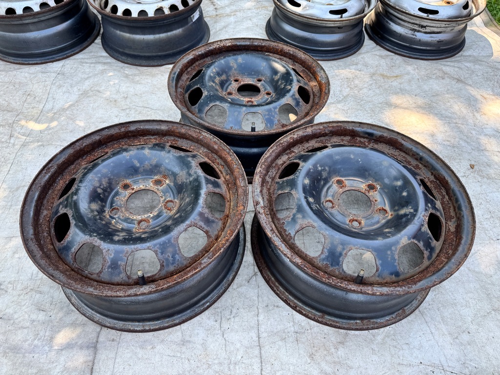 Felge Dacia Duster Renault 5x114,3 16" 6,5J ET50 311 Product image