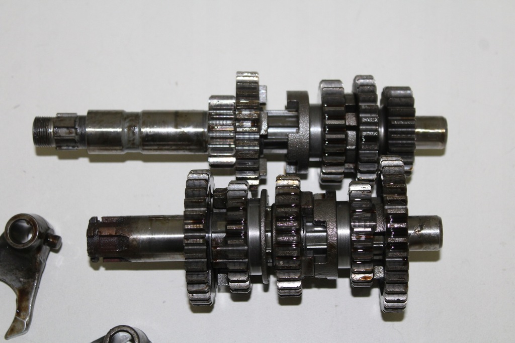 2 Yamaha SR 125 Getriebe, Führung, Führungen Product image