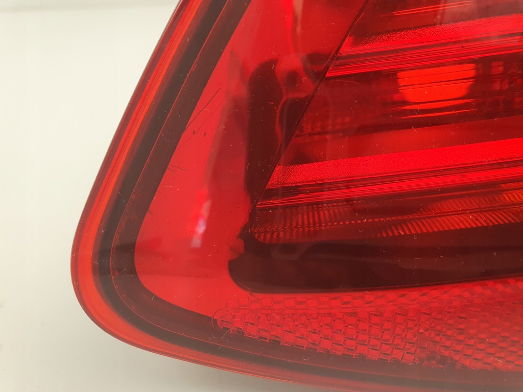 HINTERE RECHTE LAMPE IN DER HAUBE BMW 2 F45 7311032 Product image