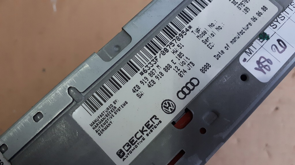 A4 B8 DVD-NAVIGATIONSLESEGERÄT A5 A6 C6 Q7 Product image